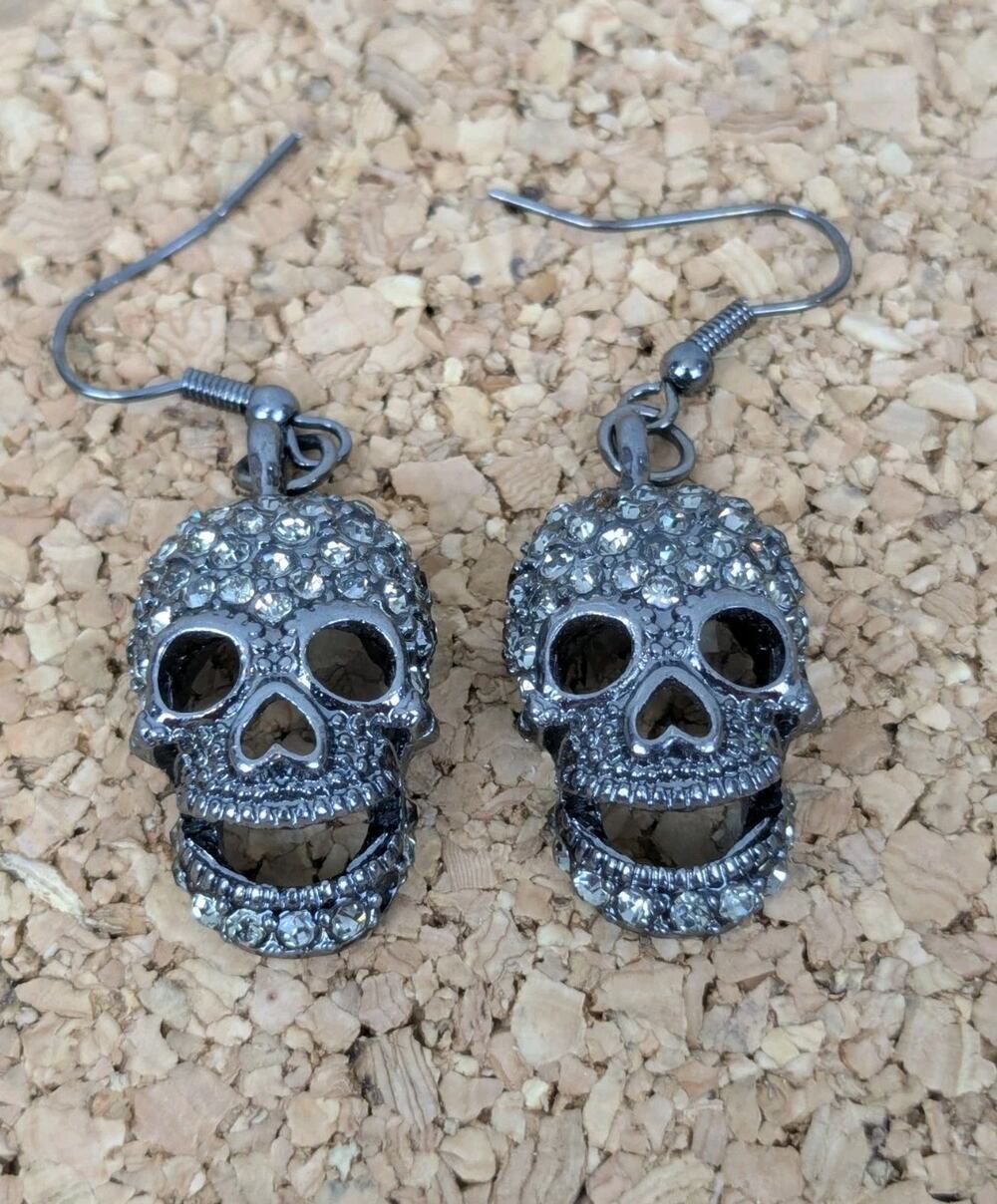 Skull Rhinestone Dangle Earrings Pierced Hook Glitzy Sparkle Heart Shaped Nose